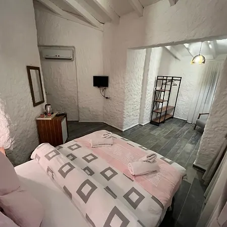 Kirlance Отель типа 