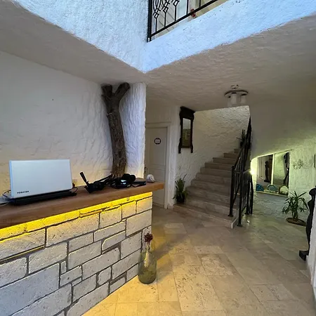 Bed & Breakfast Kirlance 4*